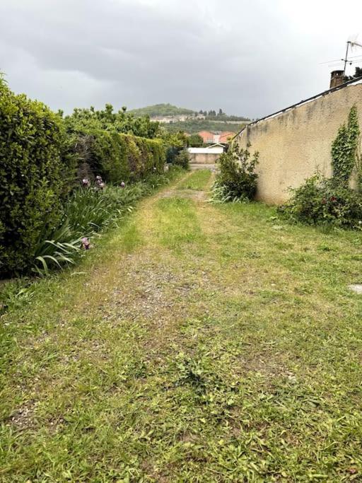 Livron-sur-DrômeT2 Independant Avec Jardinアパートメント エクステリア 写真